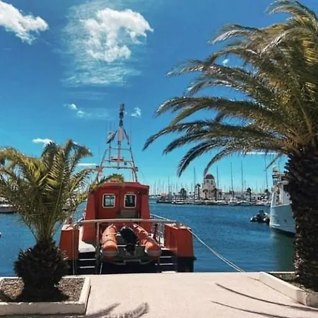 Duplex Climatisé 65m2 Refait à Neuf * Gruissan