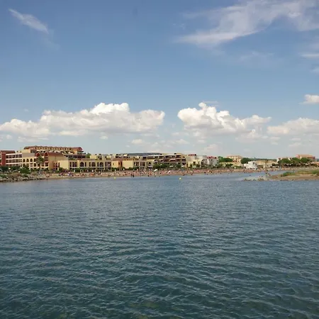 Duplex Climatise 65m2 Refait A Neuf Apartmán Gruissan