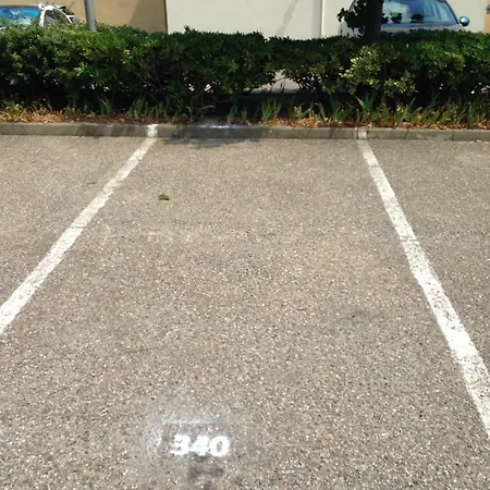 Duplex Climatisé 65m2 Refait à Neuf