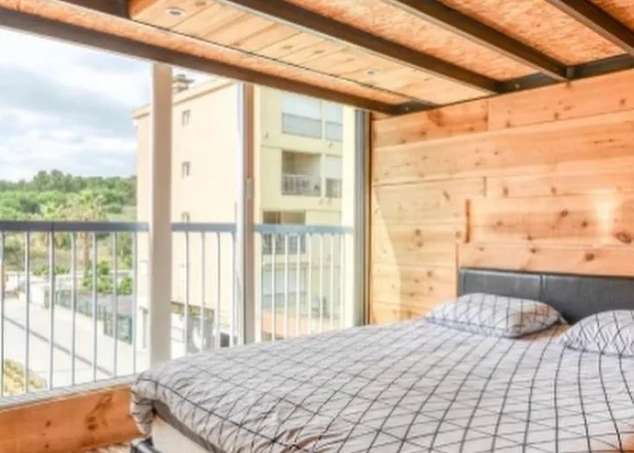 Duplex Climatise 65m2 Refait A Neuf *