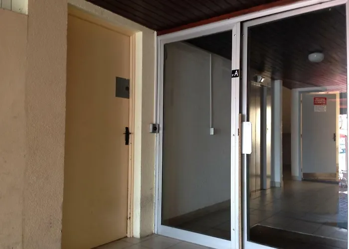 Duplex Climatise 65m2 Refait A Neuf * Gruissan