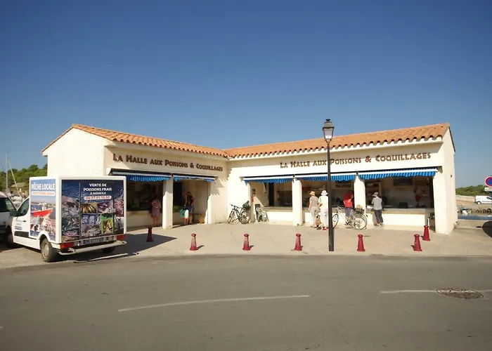 Duplex Climatise 65m2 Refait A Neuf * Gruissan